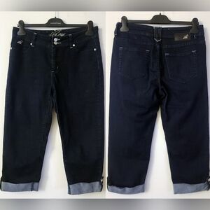 NWOT - Lola Jeans - (Size 32) Dark Blue Rhinestone Cropped Women's Pants